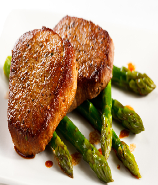 Gebakken kalfsbiefstuk met aspergesalade en portroomsaus