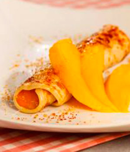 Pannenkoeken met mango soufflé