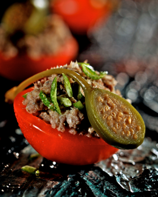 Tomaat met sardines en limoen